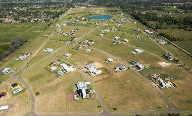 Lote a la Venta en Los Juncos