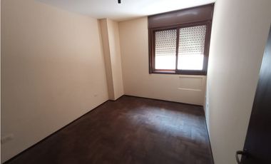 ALQUILER - DEPTO 1 DORMITORIO - 27 DE ABRIL N° 236 - B° CENTRO