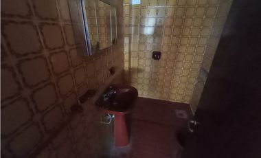ALQUILER - DEPTO 1 DORMITORIO - 27 DE ABRIL N° 236 - B° CENTRO