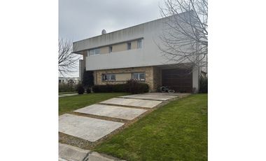 VENTA - Casa 5 amb, parque + piscina climatizada - Zona Arenas del Sur