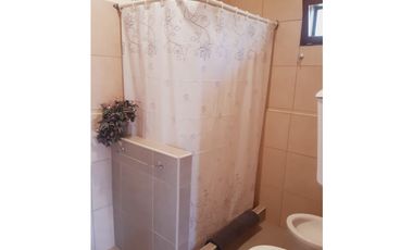 EN VENTA 2 CABAÑAS EN LOTE DE 1000 M2 EN EL HOYO ET-50