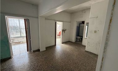 Casa a reciclar en venta