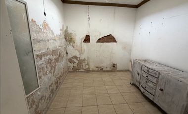 Casa a reciclar en venta