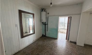 Casa a reciclar en venta