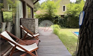 CASA EN VENTA EN MAR DE LAS PAMPAS