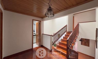 Casa comercial en arriendo, barrio Palermo, Manizales