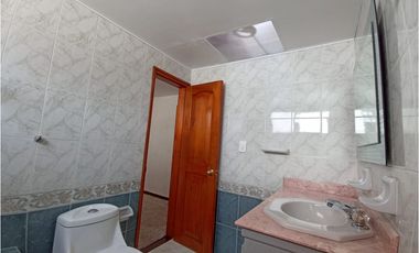 Casa comercial en arriendo, barrio Palermo, Manizales