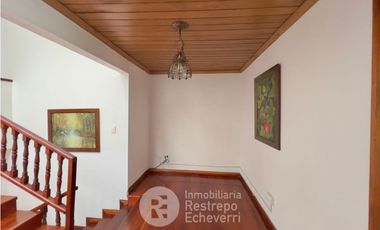 Casa comercial en arriendo, barrio Palermo, Manizales