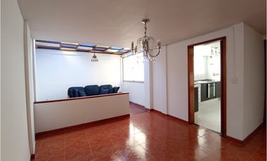 Casa comercial en arriendo, barrio Palermo, Manizales