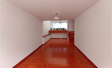 Casa comercial en arriendo, barrio Palermo, Manizales