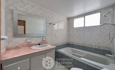 Casa comercial en arriendo, barrio Palermo, Manizales