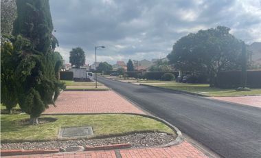 Arriendo espectacular casa en Conjunto Vizcaya en Cota