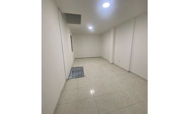 Vendo casa Brisas de los lamos, excelente ubicación