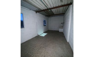 Vendo casa Brisas de los lamos, excelente ubicación