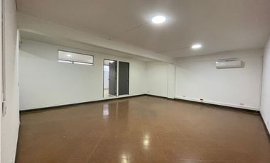 Bodega Comercial en Arriendo  en Medellín, sector La Aguacatala
