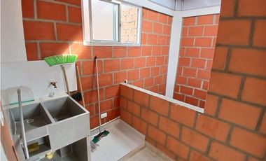 Arriendo apartaestudios con servicios en Samaria, Pereira