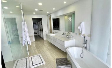 Casa en Venta en El Poblado