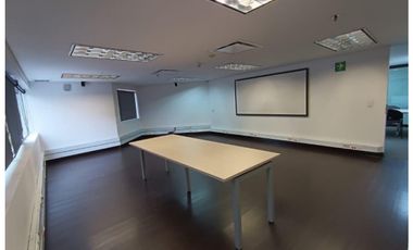 OFICINA EN ARRIENDO PISO COMPLETO - QUINTA CAMACHO