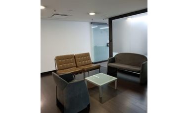 OFICINA EN ARRIENDO PISO COMPLETO - QUINTA CAMACHO