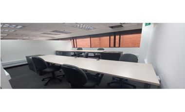 OFICINA EN ARRIENDO PISO COMPLETO - QUINTA CAMACHO