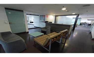 OFICINA EN ARRIENDO PISO COMPLETO - QUINTA CAMACHO