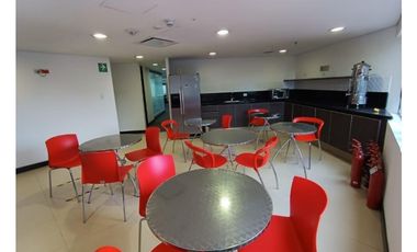 OFICINA EN ARRIENDO PISO COMPLETO - QUINTA CAMACHO