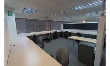 OFICINA EN ARRIENDO PISO COMPLETO - QUINTA CAMACHO