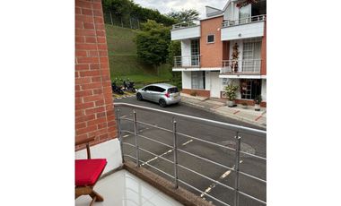 Se Renta Casa amoblada santa clara de las villas