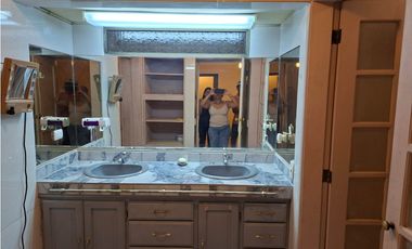 Venta de casa de dos plantas en la Joya etapa Topacio