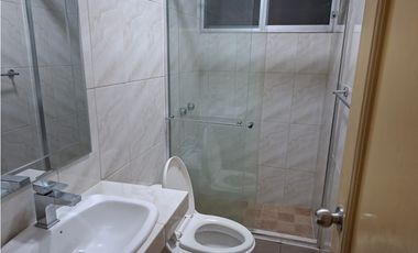 Venta de casa de dos plantas en la Joya etapa Topacio