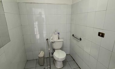 Local comercial en venta en LINARES