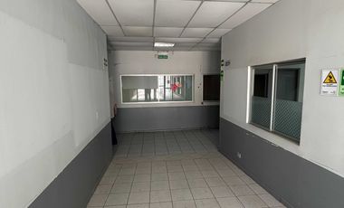 Local comercial en venta en LINARES