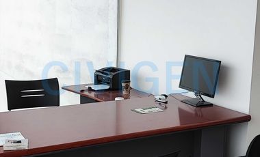 Oficina en arriendo en LO BARNECHEA