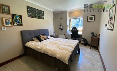 Casa en Venta en Casa de 650 m2 con piscina temperada - Lomas de Coihuin