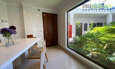 Casa en Venta en Casa de 650 m2 con piscina temperada - Lomas de Coihuin