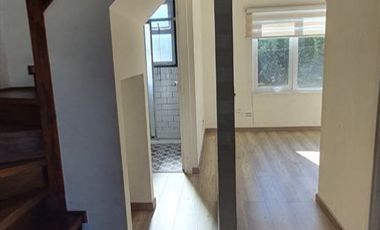 Casa en Venta en Javiera Carrera - Simon Bolivar