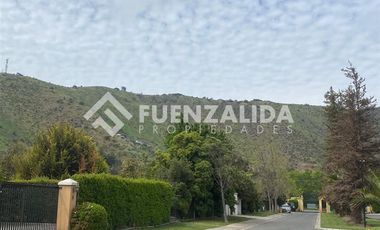 Casa en Arriendo en Lonquen Sur