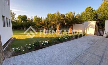 Casa en Arriendo en Lonquen Sur