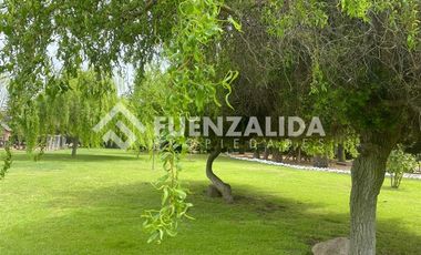Casa en Arriendo en Lonquen Sur