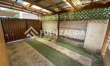 Casa en Arriendo en Villa Carlos Droguett
