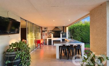 Casa en Venta en Lo Pinto Chicureo