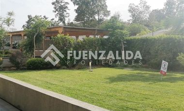 Departamento en Arriendo en Fernández Albano / Angamos