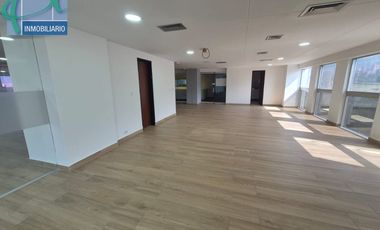 Oficina en Arriendo Ubicado en Medellín Codigo 2824