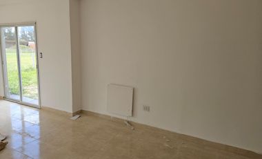 Venta Casa 4 ambientes a estrenar. Barrio Harás del Mar. Santa Clara