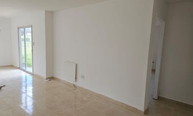 Venta Casa 4 ambientes a estrenar. Barrio Harás del Mar. Santa Clara