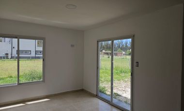 Venta Casa 4 ambientes a estrenar. Barrio Harás del Mar. Santa Clara