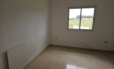 Venta Casa 4 ambientes a estrenar. Barrio Harás del Mar. Santa Clara