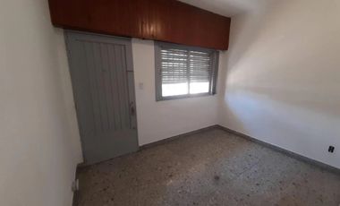 ALQUILER CASA 3 AMB EN VILLA LUZURIAGA