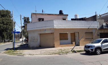 ALQUILER CASA 3 AMB EN VILLA LUZURIAGA