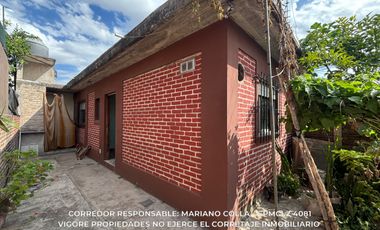 Casa 6 ambientes 226 m² en venta con cochera en Burzaco - Apto Credito